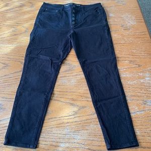 Button Fly Super Hi Rise Jegging